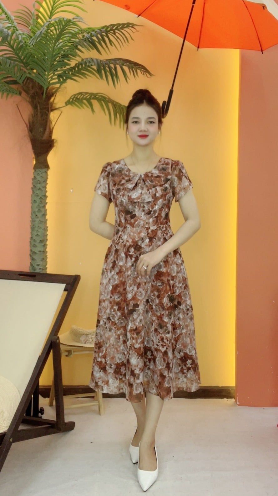 Đầm xòe - Cổ tròn nơ tay ngắn - CT - Nâu họa tiết - TTV2126