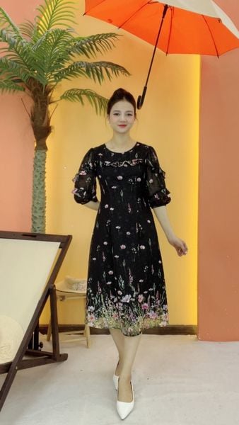 Đầm suông xòe - Cổ tròn tay lỡ bèo - CD - Đen hoa - TTV2130