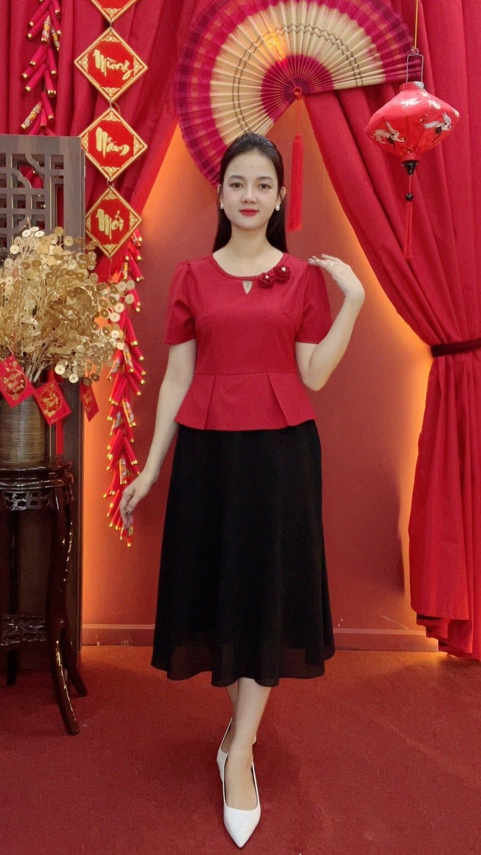 Đầm xòe - Cổ tròn khoét V kết hoa tay ngắn - AH - Đỏ - TTV2024