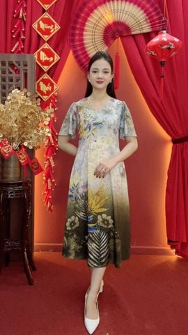Đầm suông xòe - Cổ tim tay loe - Ghi ánh bạc họa tiết - TTV2035