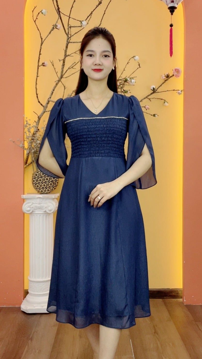 Đầm xòe - Cổ tim kết dây đá tay cánh hồng - CV - Xanh navy - TTV2036