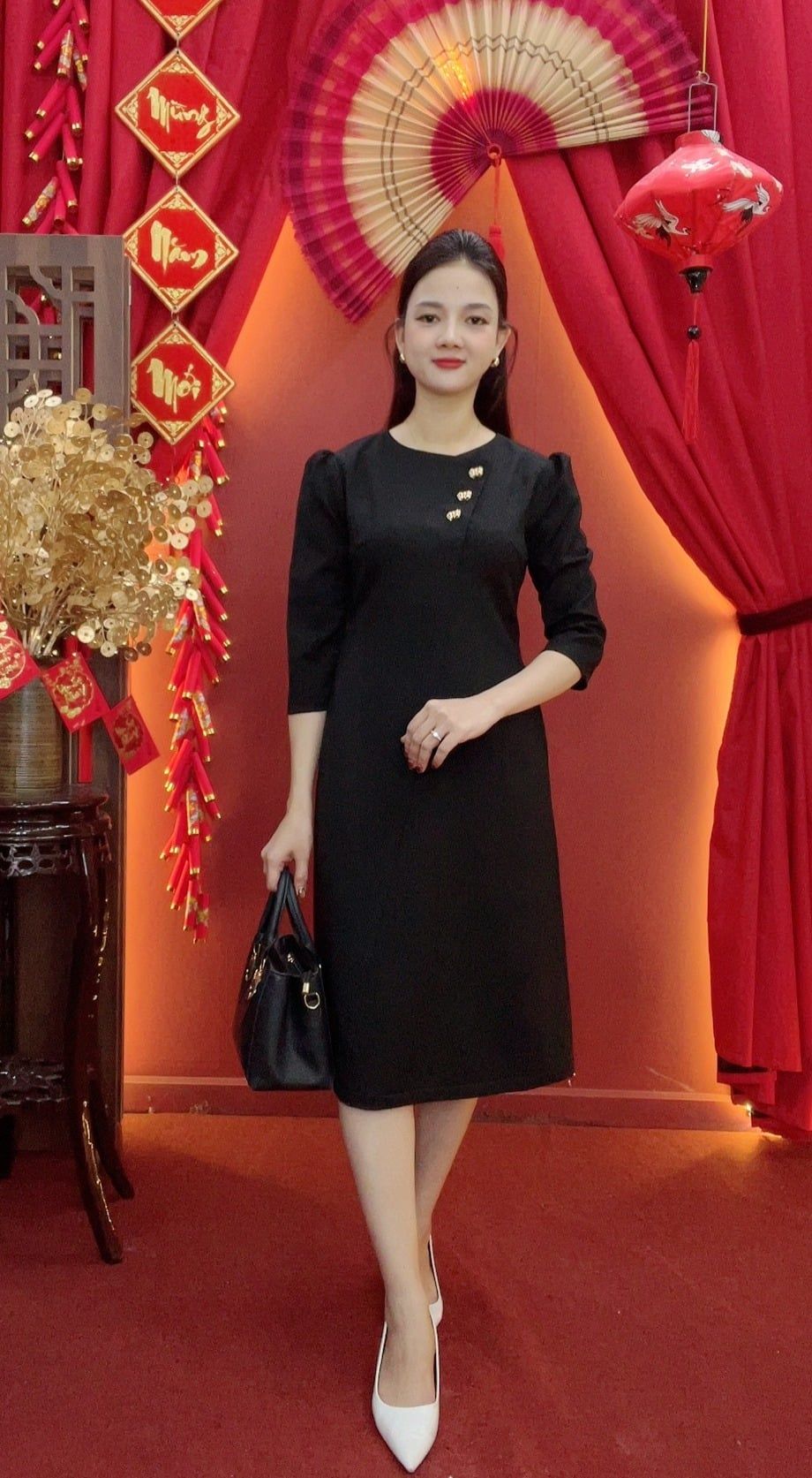 Đầm suông - Cổ tròn kết nút tay lỡ - CD - Đen - TTV2037