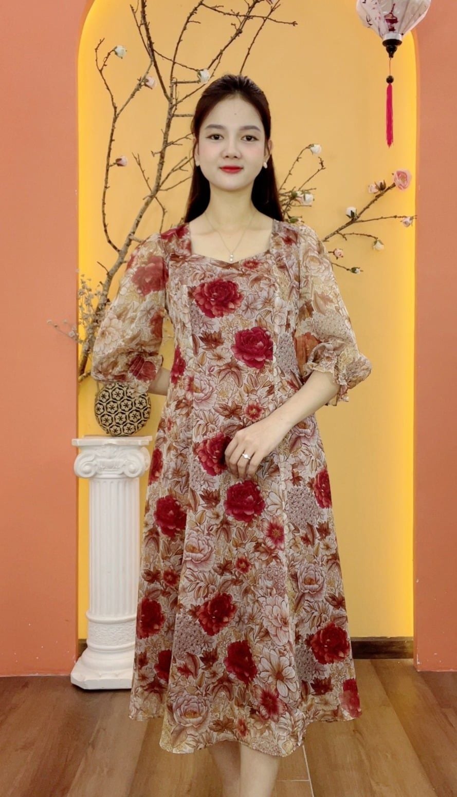Đầm xòe 8 mảnh - Cổ vuông tim tay lỡ - AH - Đỏ hoa - TTV2038