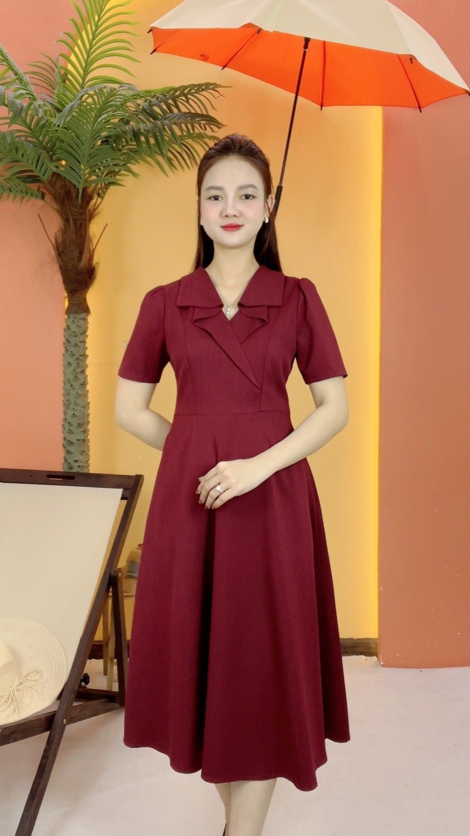 Đầm xòe - Cổ V tay ngắn - CV - Đỏ đô - TTV2046