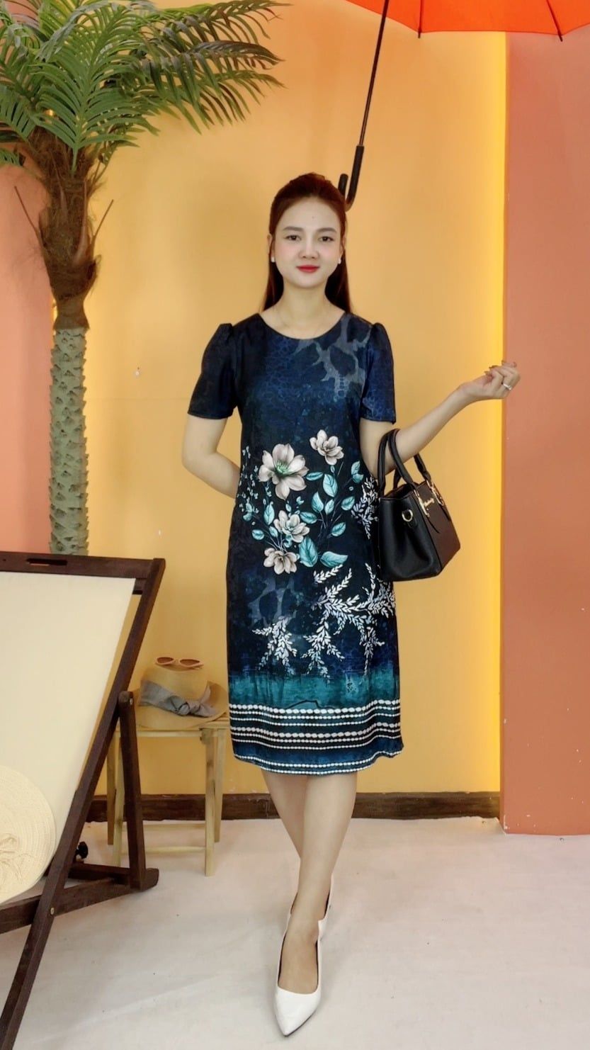 Đầm suông - Cổ tròn tay ngắn - Xanh hoa họa tiết - TTV2051