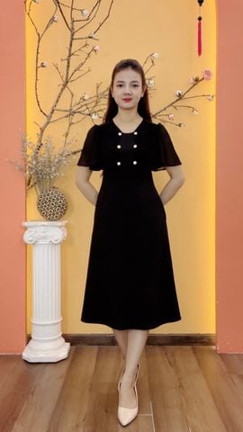 Đầm form A - Cổ tim bâu tròn kết nút tay loe - CD - Đen - TTV1946