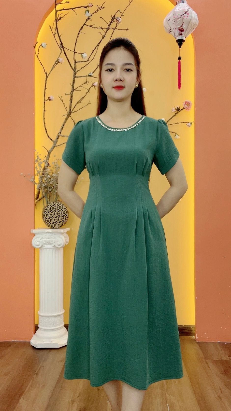 Đầm xòe - Cổ tròn đính cườm ngọc tay ngắn - CD - Xanh ngọc bích - TTV1977