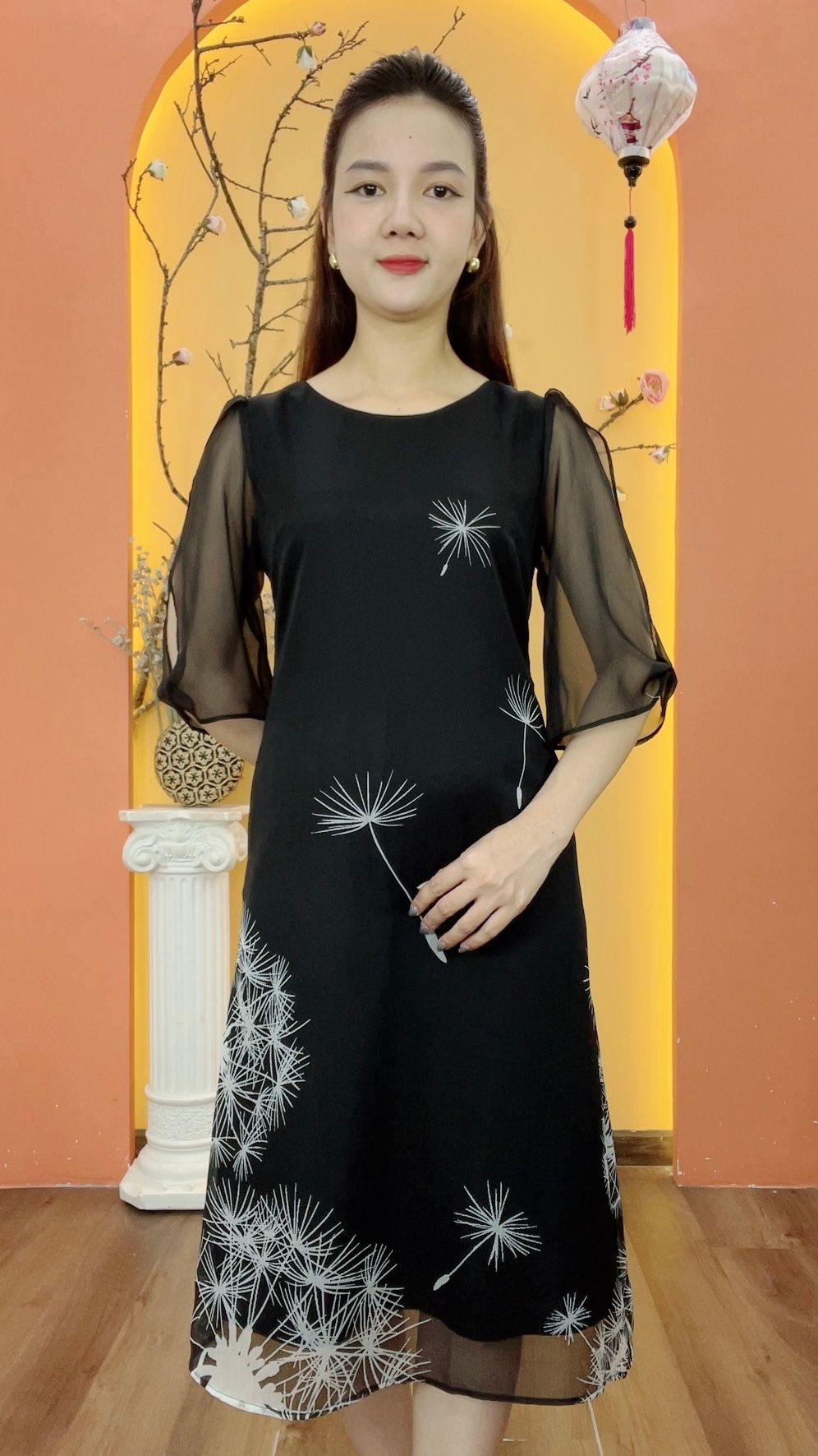 Đầm suông - Cổ tròn tay hồ điệp - AH - Đen họa tiết - TTV1961