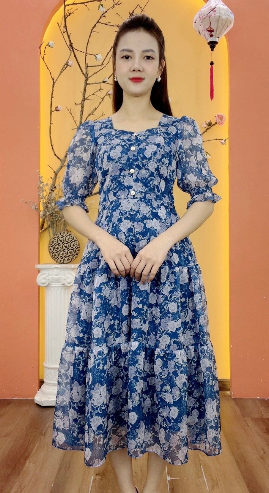 Đầm maxi - Cổ vuông tim kết nút tay ngắn - CD - Xanh hoa trắng - TTV1928