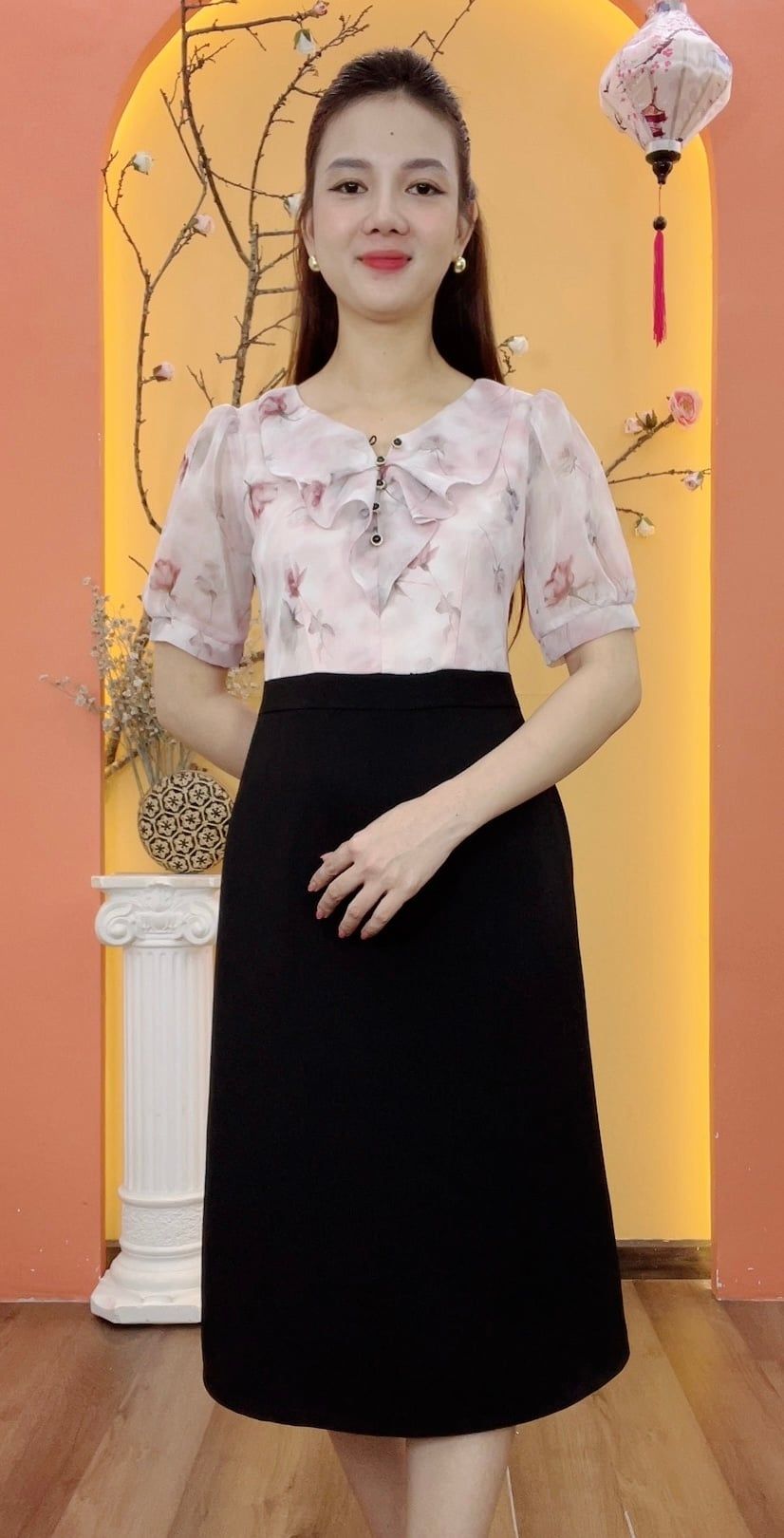 Đầm Form A -  Cổ tim bèo kết nút tay ngắn - CD - Hồng hoa - TTV1940