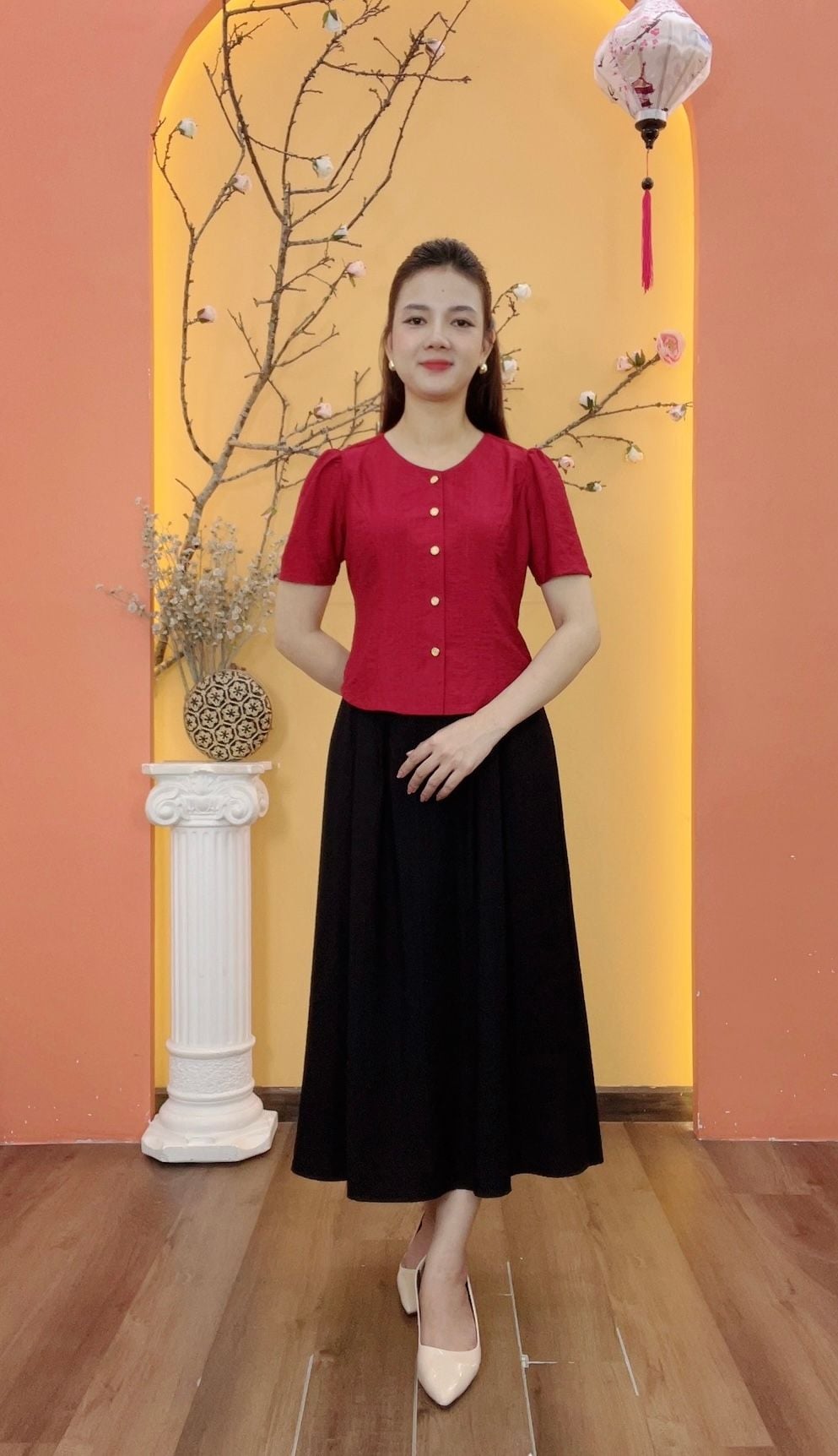 Áo - Cổ tròn kết nút tay ngắn - CT - Đỏ  - TTV1933