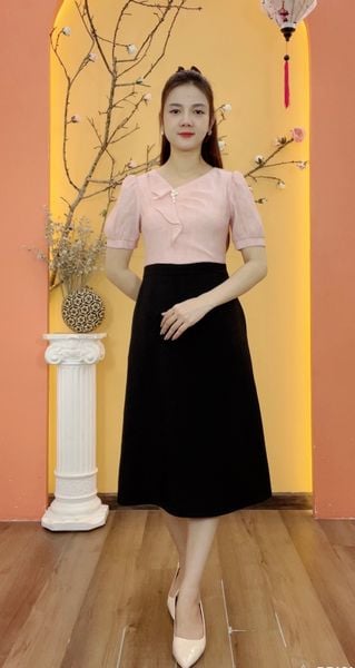 Đầm Form A - Cổ tim lệch kết ngọc tay ngắn - CD - Hồng dâu - TTV1937
