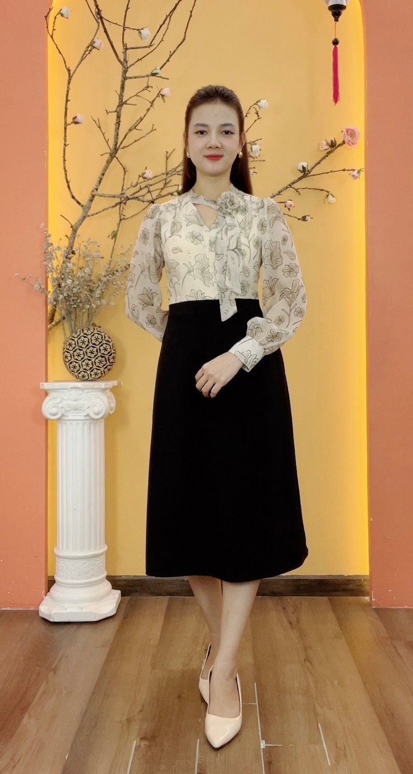 Đầm form A - Cổ V tay dài - CV - Kem hoa -  TTV1931#