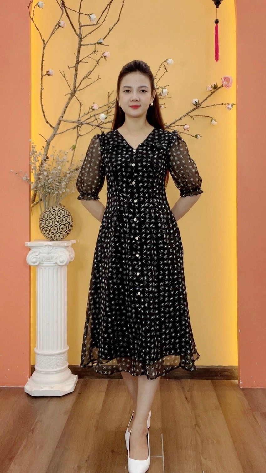 Đầm suông xòe - Cổ tim kết nút tay lỡ - CT - Đen chấm bi trắng - TTV1971