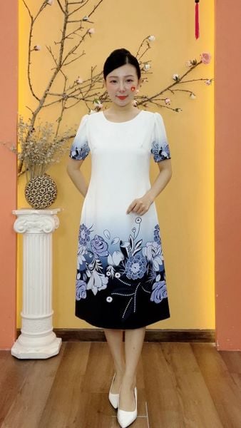 Đầm suông - Cổ tròn tay ngắn - CD - Trắng hoa - TTV1954