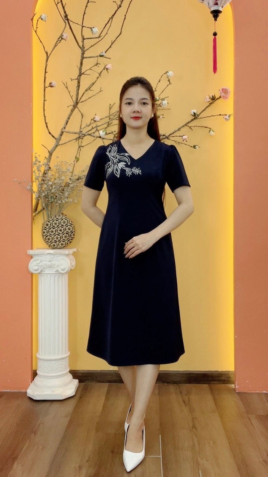 Đầm suông - Cổ tim đính đá tay ngắn - CD - Xanh đen - TTV1982