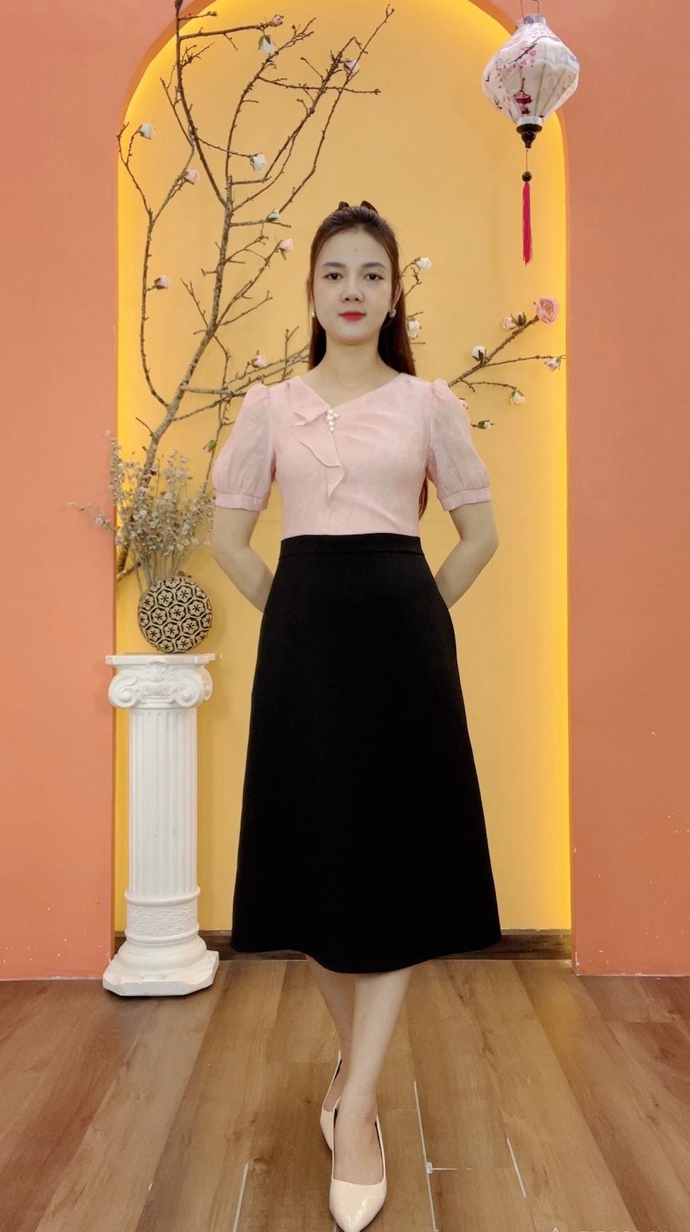 Đầm Form A - Cổ tim lệch kết ngọc tay ngắn - CD - Hồng dâu - TTV1937