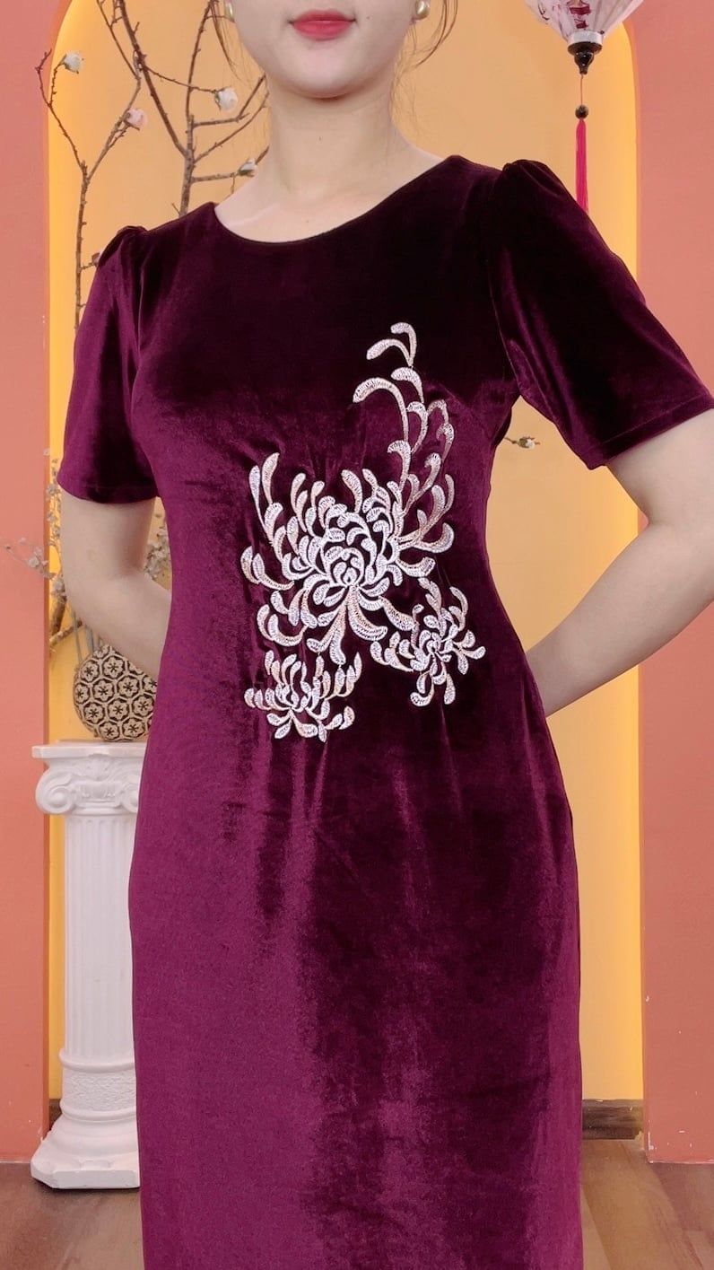 Đầm suông - Cổ tròn tay ngắn thêu hoa - CT - Tím - TTV1969