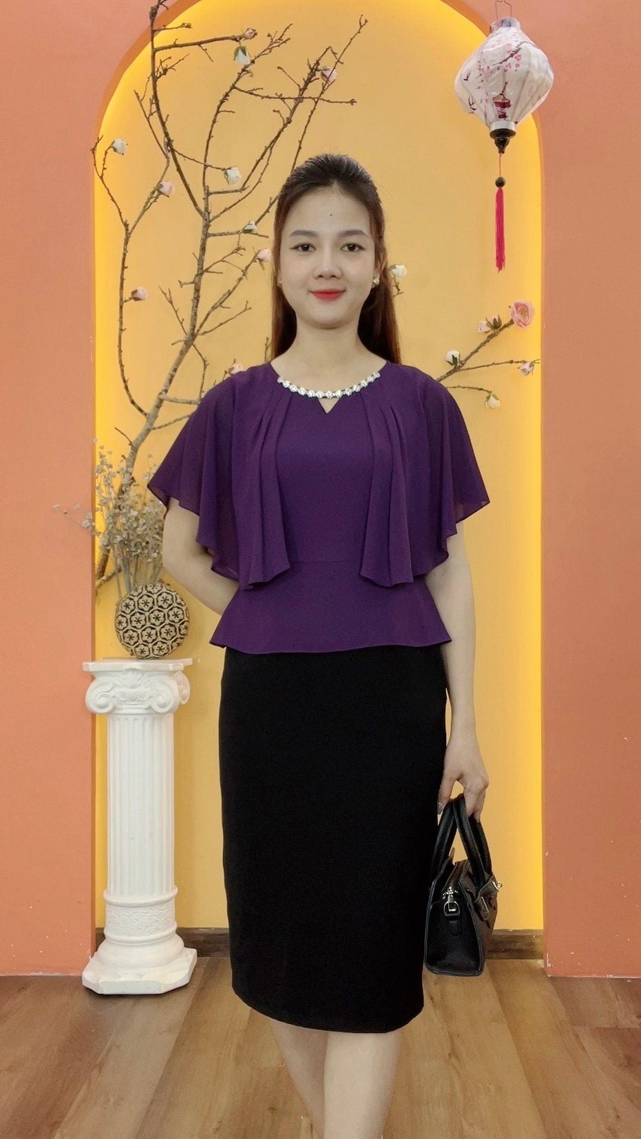 Đầm body - Cổ tròn khoét V đính cườm ngọc tay cánh dơi bèo - CV - Tím - TTV1978