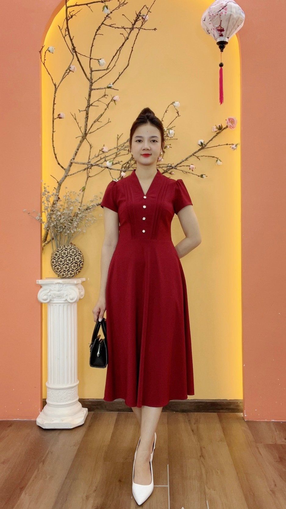 Đầm xòe - Cổ V kết nút tay ngắn - CD - Đỏ đô - TTV1979