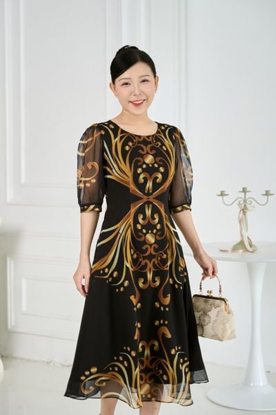 Đầm suông xòe - Cổ tròn tay lỡ - CT - Đen họa tiết - TTV1958