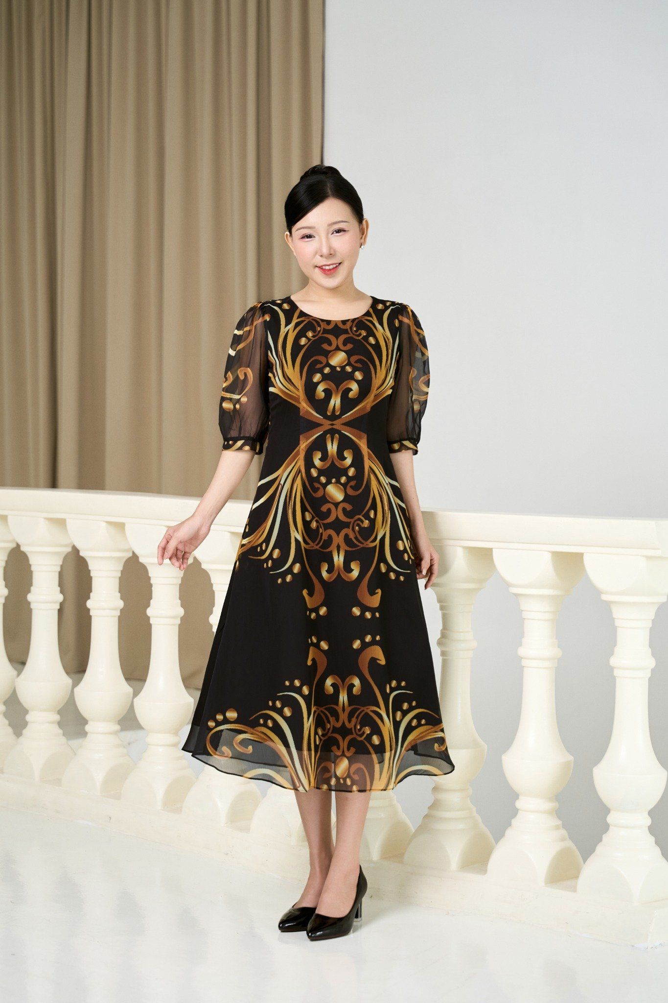 Đầm suông xòe - Cổ tròn tay lỡ - CT - Đen họa tiết - TTV1958