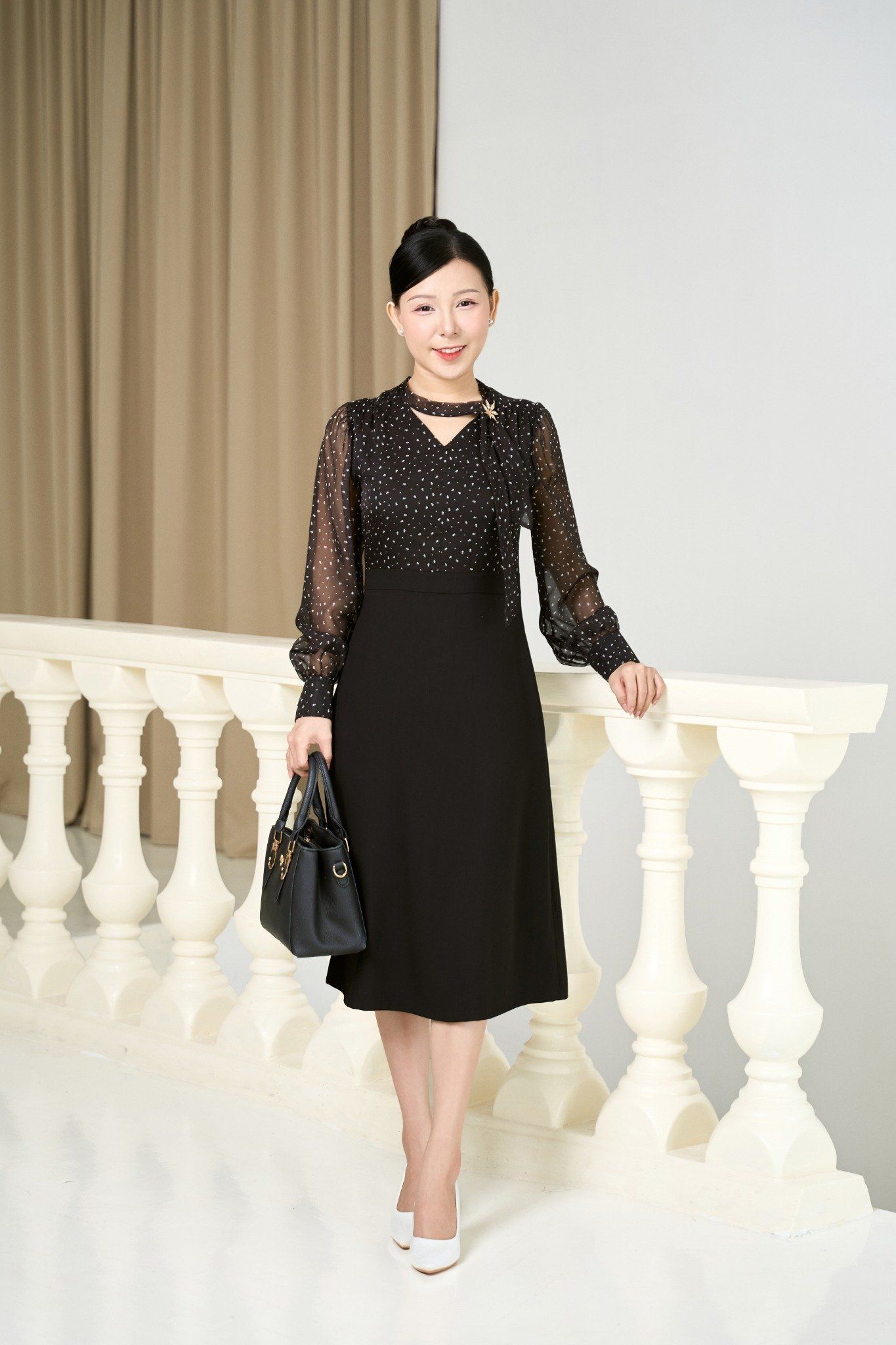 Đầm form A - Cổ V tay dài - CV - Đen họa tiết -  TTV1941#