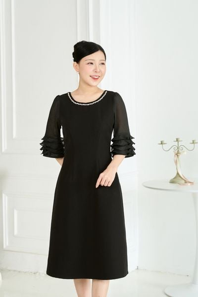 Đầm suông - Cổ tròn đính cườm ngọc tay lỡ - CD - Đen - TTV1932