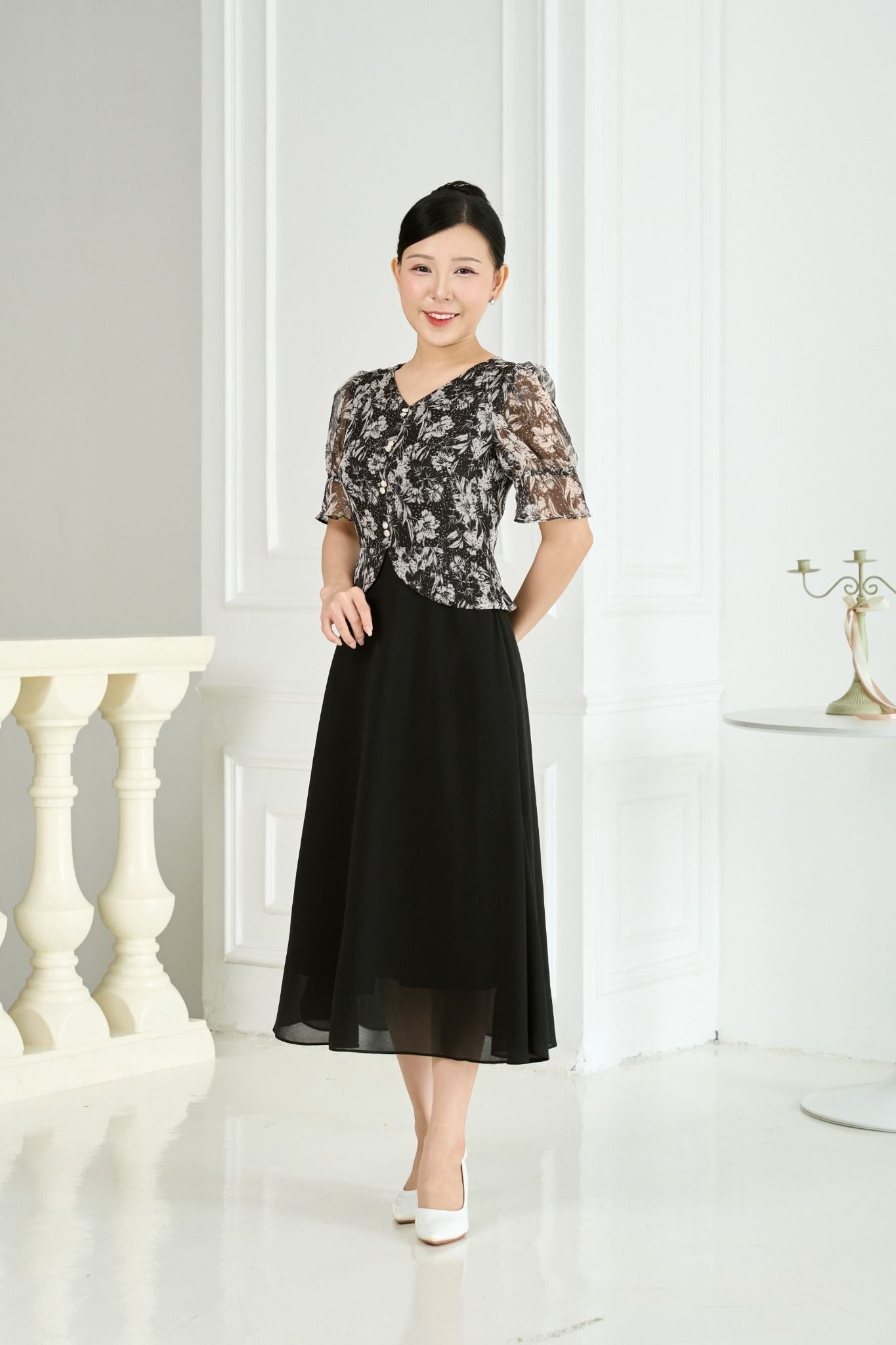 Đầm xòe - Cổ tim kết nút tay lỡ - AH - Đen hoa trắng - TTV1945