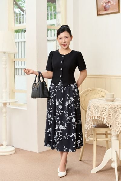 Chân váy - Khóa kéo sau bo chun hai bên lưng - CT - Đen hoa trắng - TTV1925