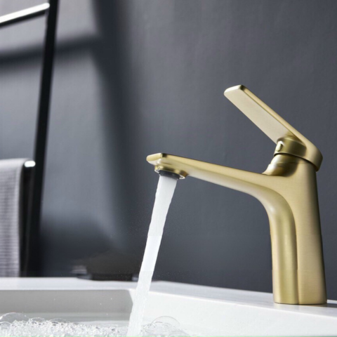 Vòi Lavabo Nóng Lạnh Màu Vàng Krasic KS902 18cm
