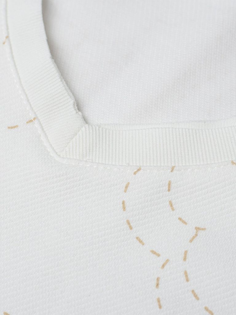 TD.Áo Thun Cổ Tim R1210 BC236