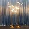 Đèn led Bướm mica sân vườn dẫn lối tiệc cưới