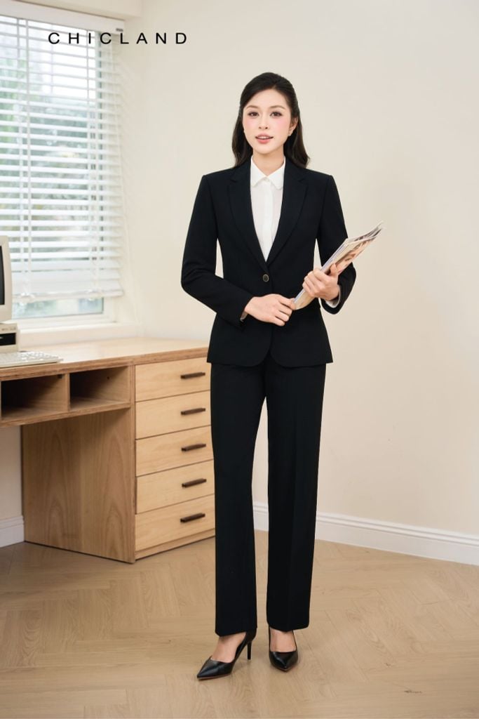 LUMINOUS LADY Set 10