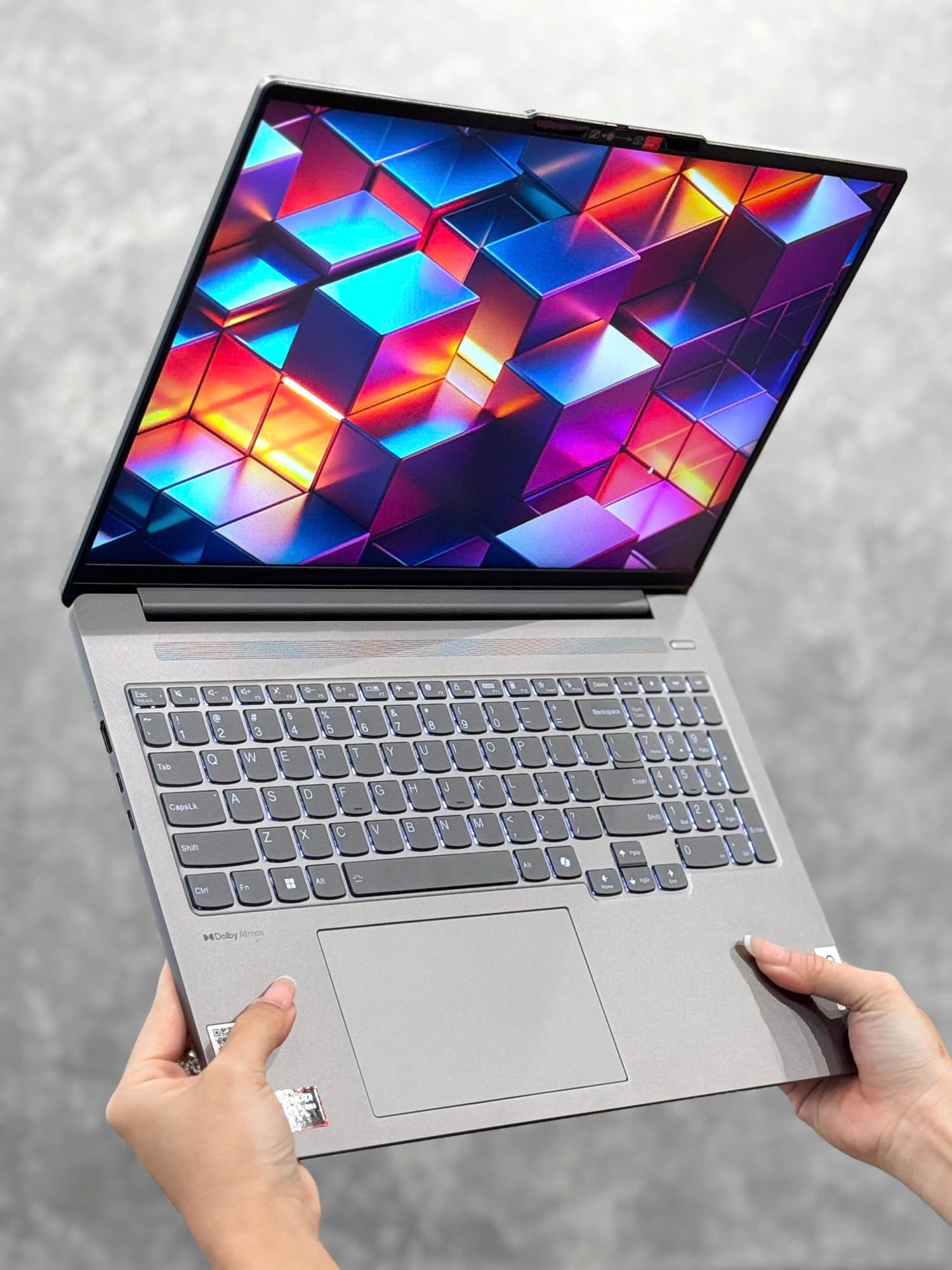[Open Box] - Lenovo IdeaPad 5 Pro AMD Ryzen 7 8745H/ 24GB/ 1TB/16