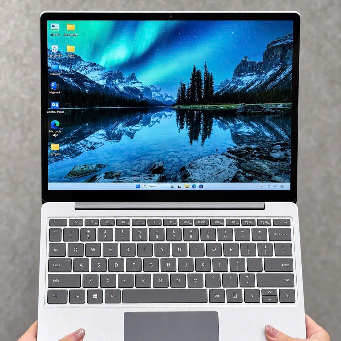 [Like new] - Microsoft Surface Laptop Go 2 i5-1135G7 - 16GB/256GB 2.4′ FHD Touch