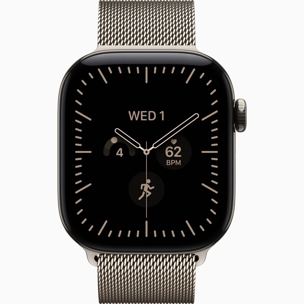 Apple Watch S12 GPS+Cellular 42mm - Natural Titanium Case with Natural Milanese Loop
