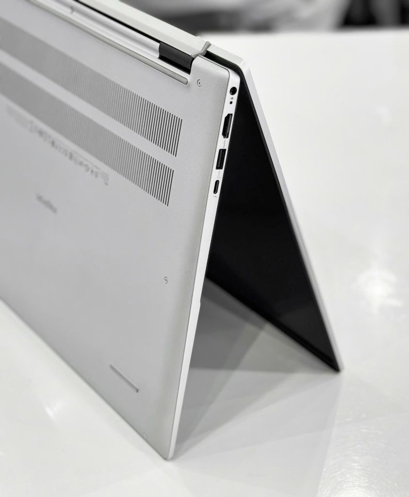 [Like new] - Dell Inspiron 5630 i5-1340P 16Gb/ 512Gb/ 16″ FHD
