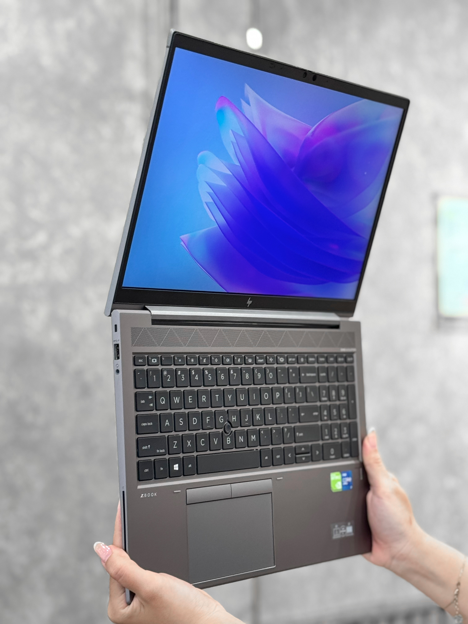 [Open Box] - HP ZBook Firefly 15 G8 i7-1185G7 16GB/ 512GB/ VGA 15.6