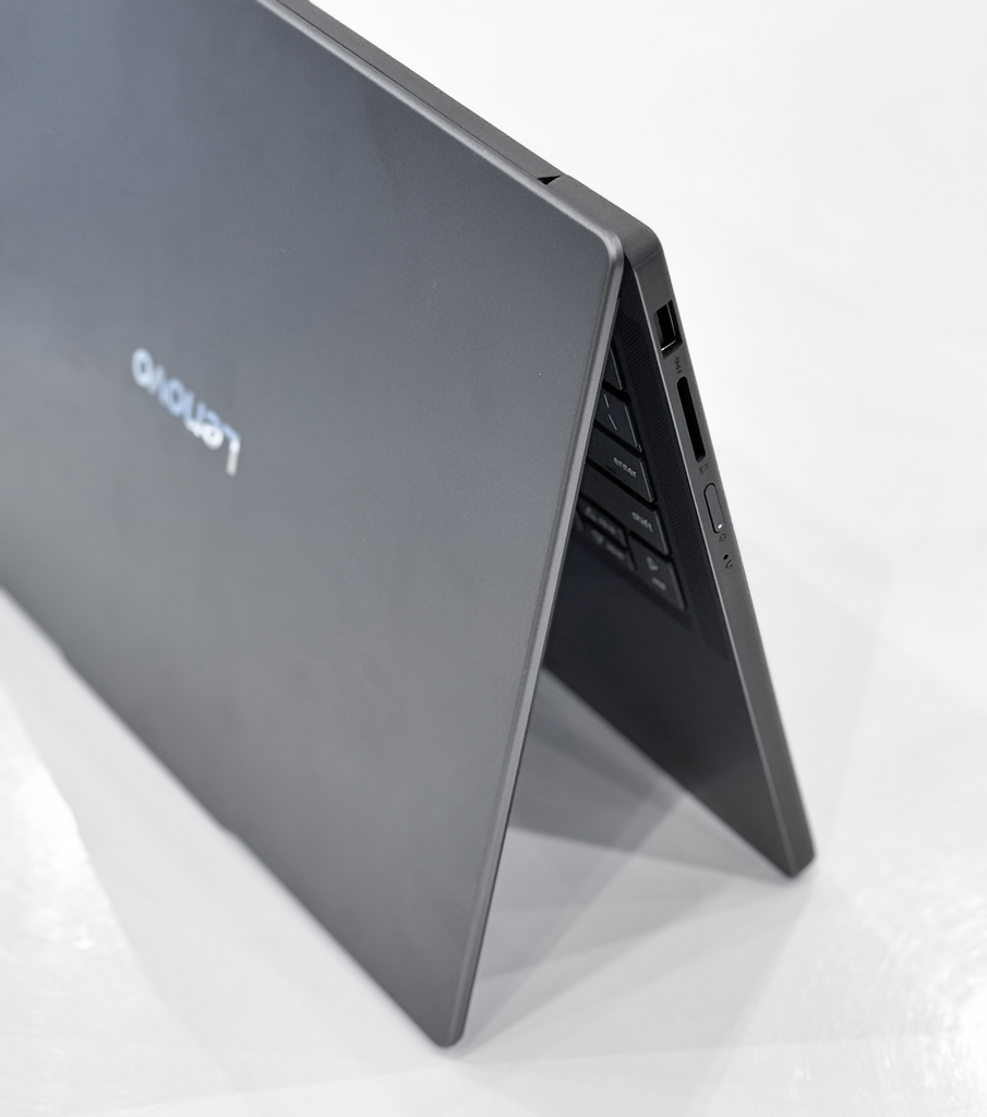 [Open Box] - Lenovo IdeaPad Slim 3 Ryzen 7 8745HS/ 16GB/ 512GB/14