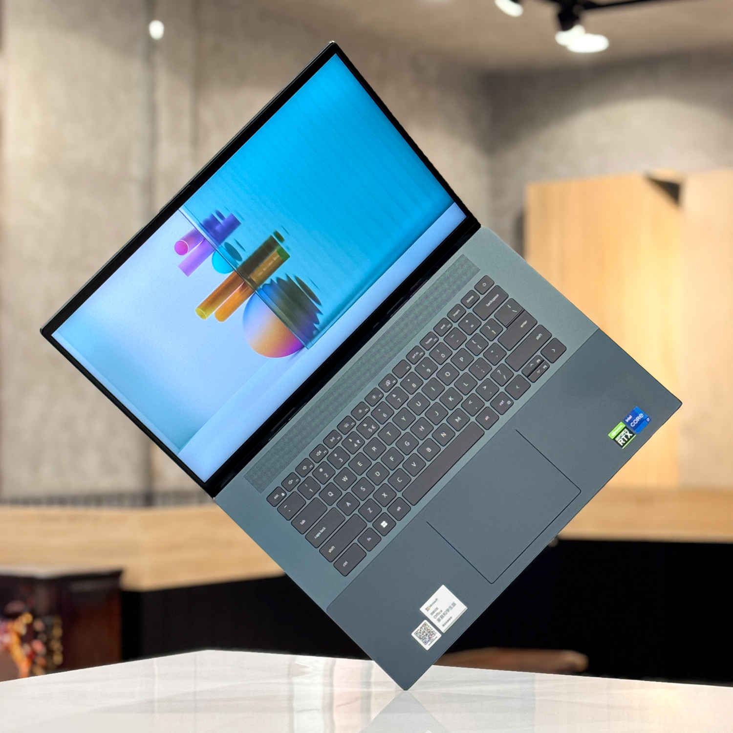 [Open Box] - Dell Inspiron 7620 i7-12700H 16Gb/ 512GB/ VGA 16″ 3K