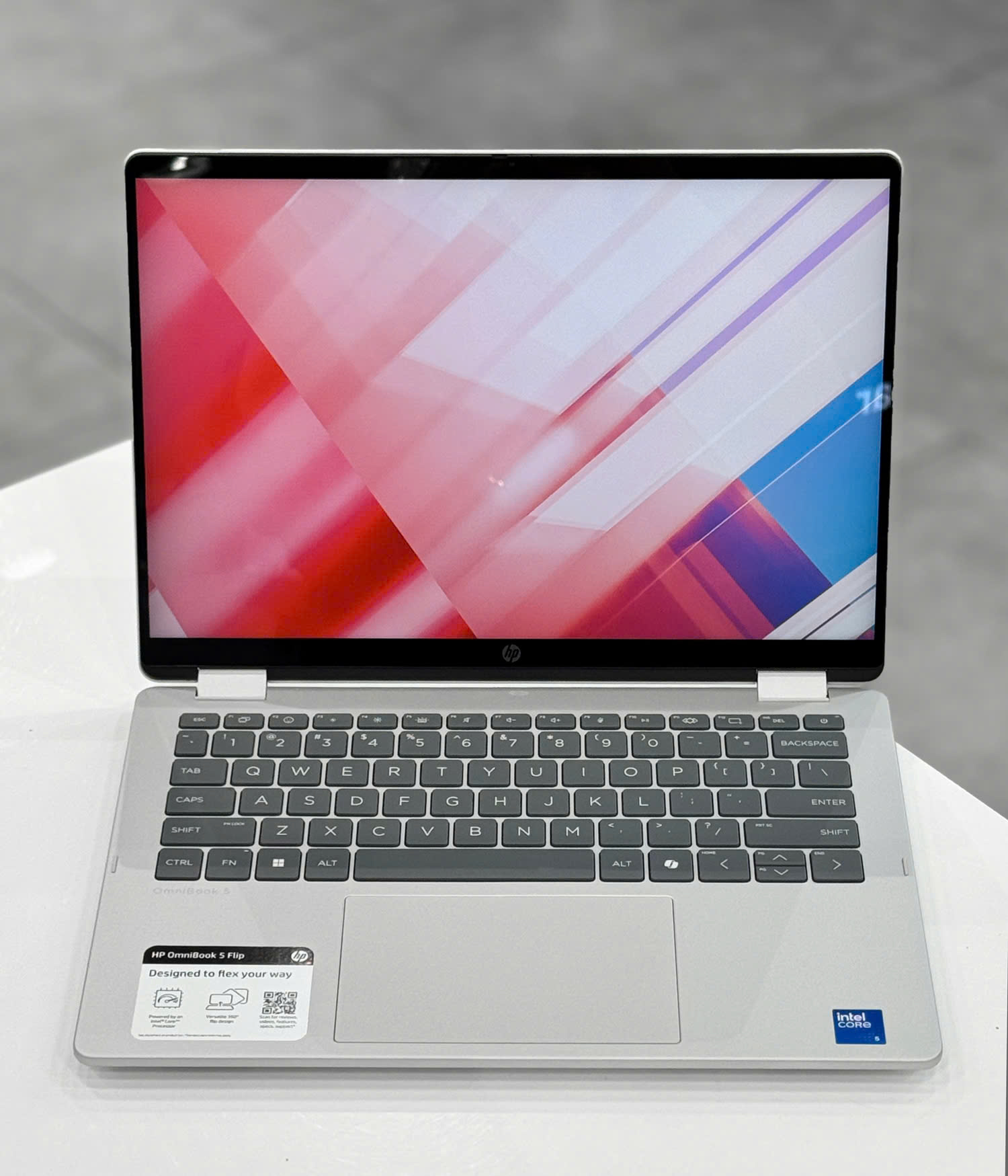 [Open Box] - HP OmniBook 5 Flip 2in1 14-fp0013dx i5-120U/8GB/512GB 14” FHD+ Touch