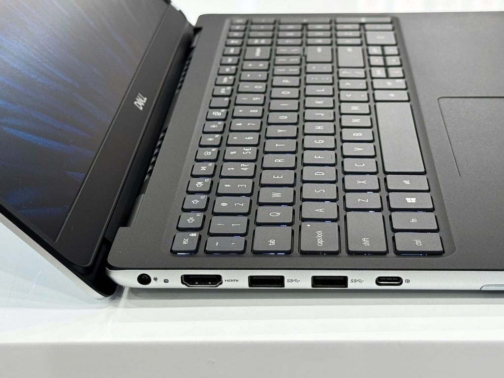 [Open Box] - Dell Vostro 5590 i5-10210U 8Gb/ 512Gb/ VGA 15.6″ FHD