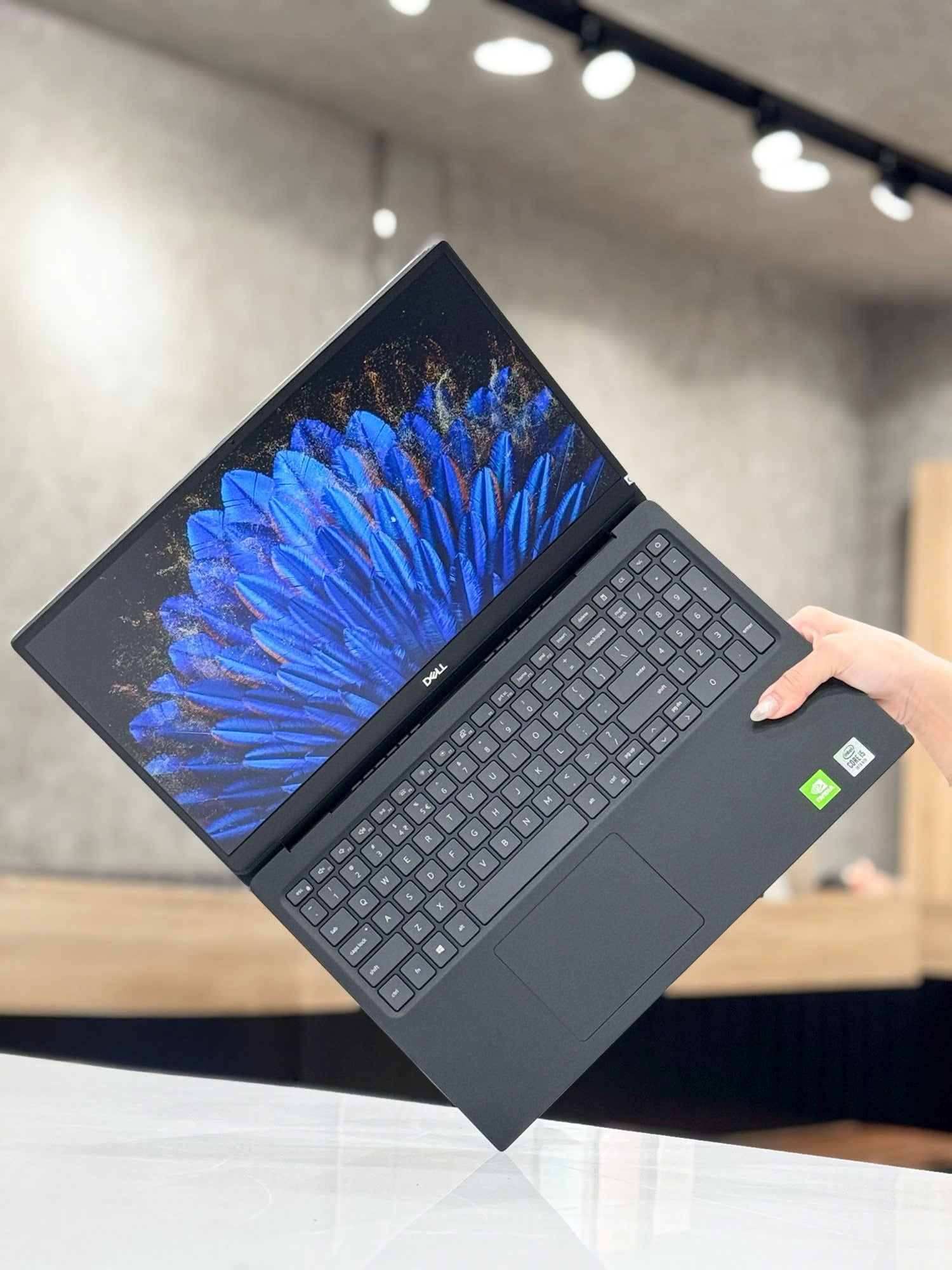 Open Box - Dell Vostro 5590 i5-10210U 16Gb/ 512Gb/ VGA 15.6 FHD