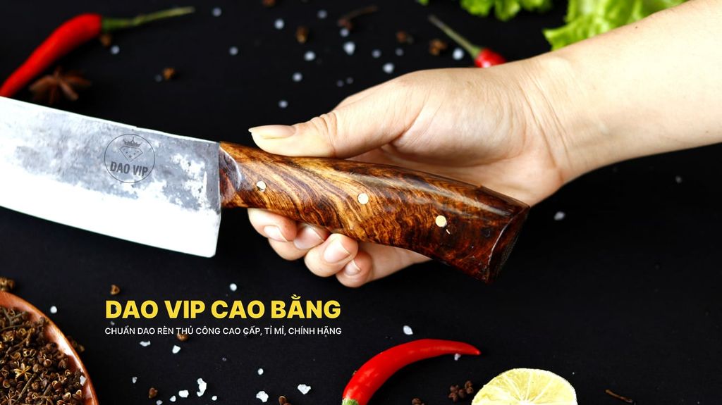 DAO THÁI KIỂU 05 cán ốp đồng GT05 DAO VIP CAO BẰNG