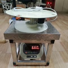 Bàn xoay điện, bàn xoay trưng bày sản phẩm livetream