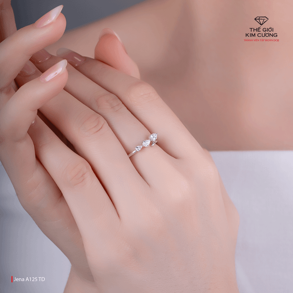 Nhẫn nữ kim cương viên vàng 14K Jena A125 TD