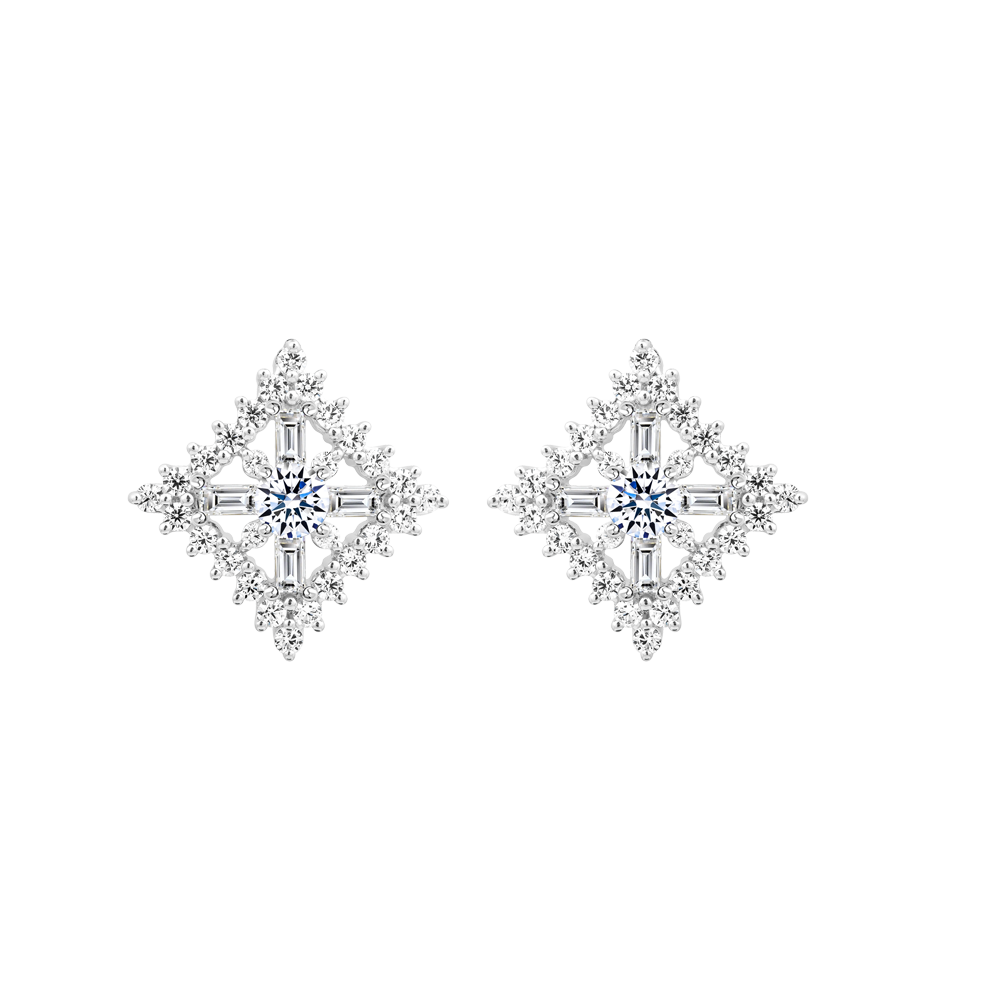 Hoa tai đính đá CZ vàng 18K Soraya