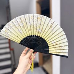 QUẠT XÒE TUA TUA (QUÀ TẶNG, PHỤ KIỆN)