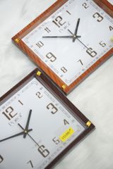 ĐỒNG HỒ TREO TƯỜNG R67